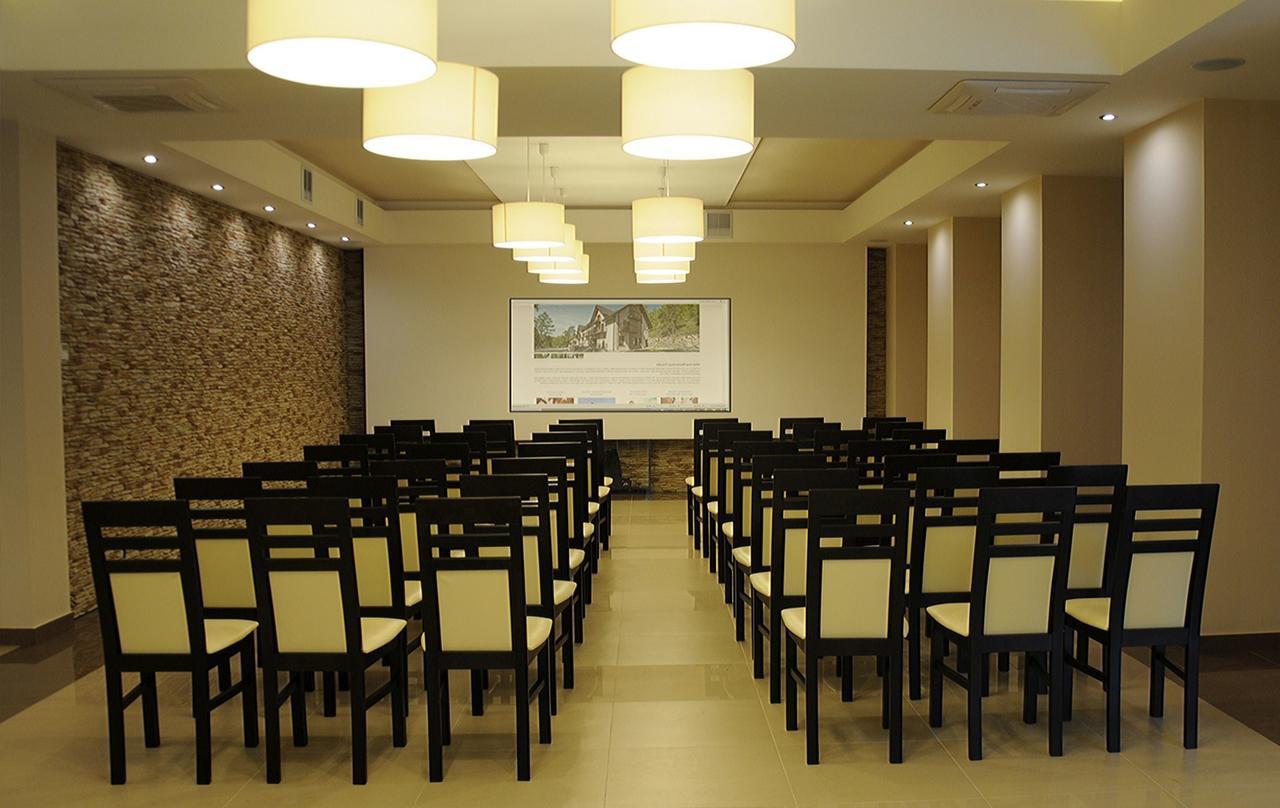 Hotel Klaudia Juszczyn Esterno foto
